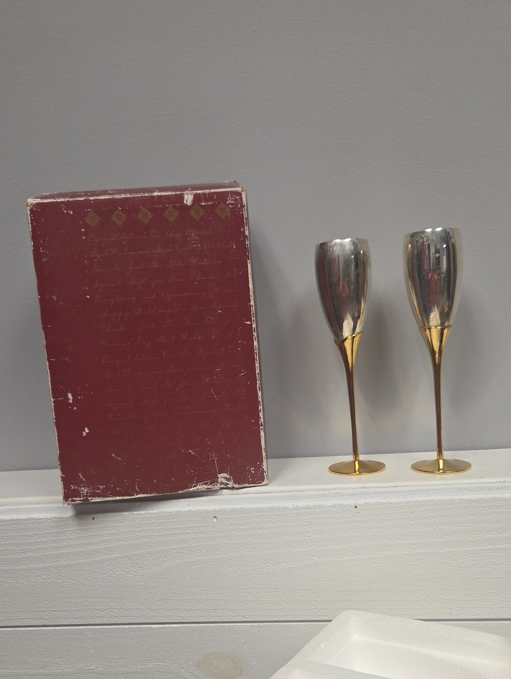 Things Remembered Two-Tone Vintage Metallic Stemmed Flutes in Gold and Silver